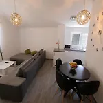 Maza Apartament *
