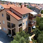 Maza Apartament *