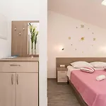 Apartament Maza