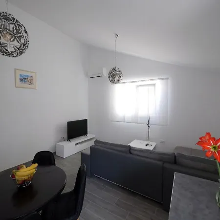 Maza 公寓 扎达尔