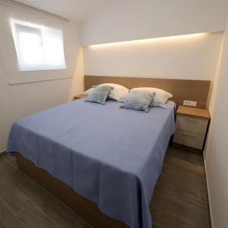 Maza Apartment