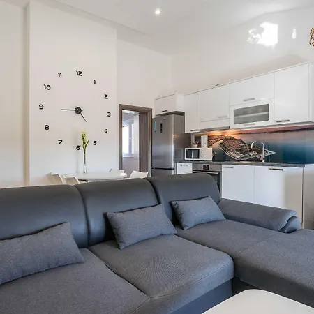 Апартаменты Maza